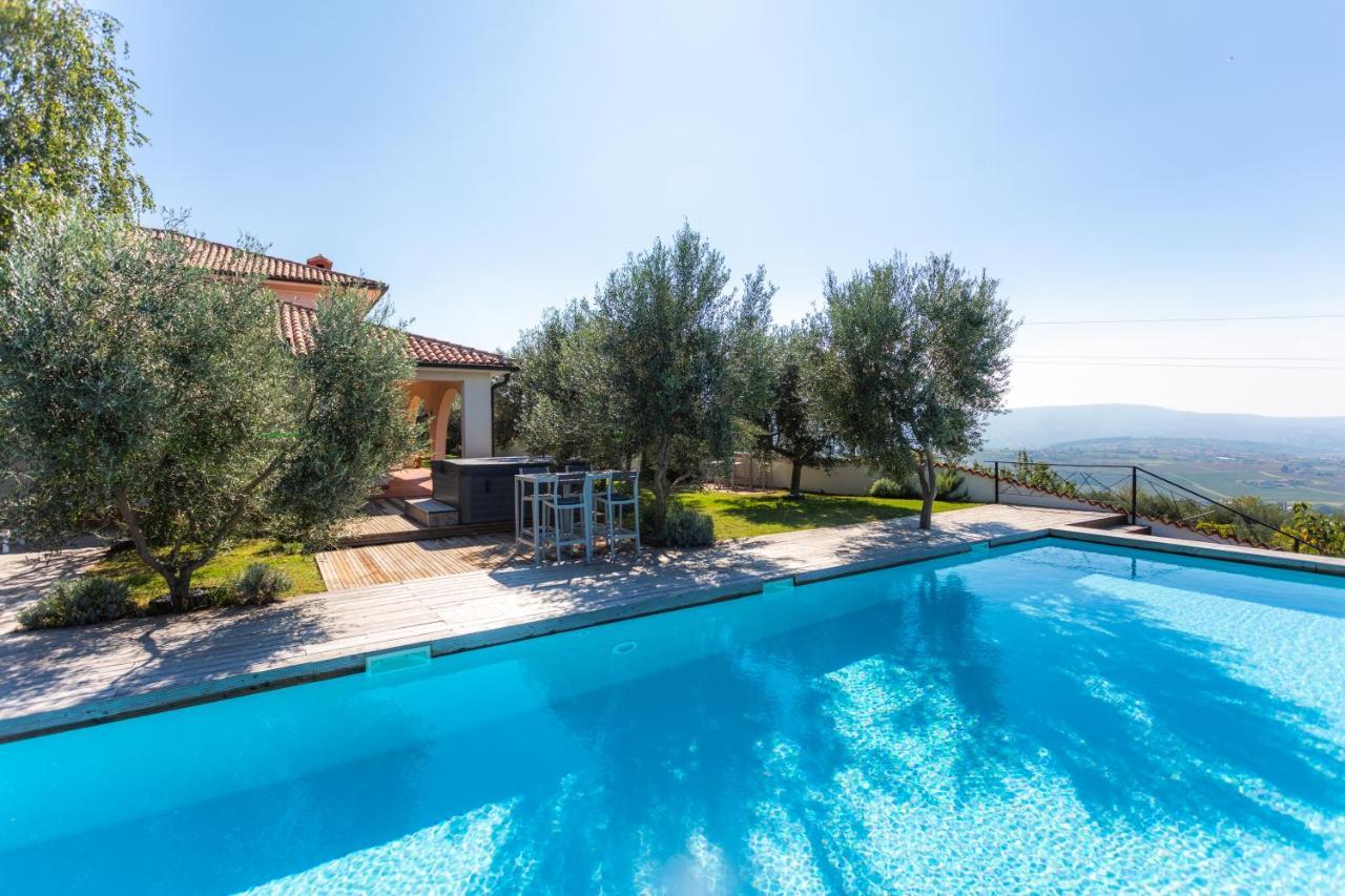 Villa Emi Zgornje Skofije Zewnętrze zdjęcie